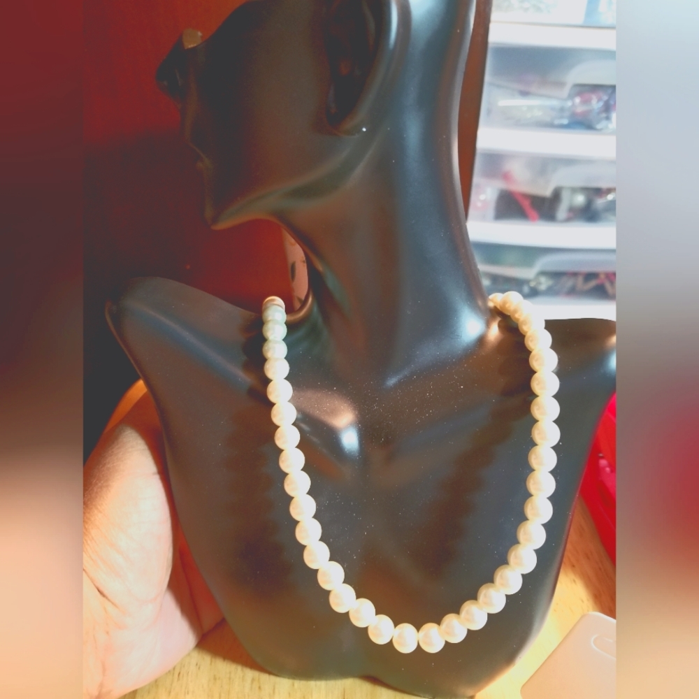 Pearl necklace #2